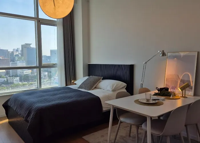 Sunny House Seoel