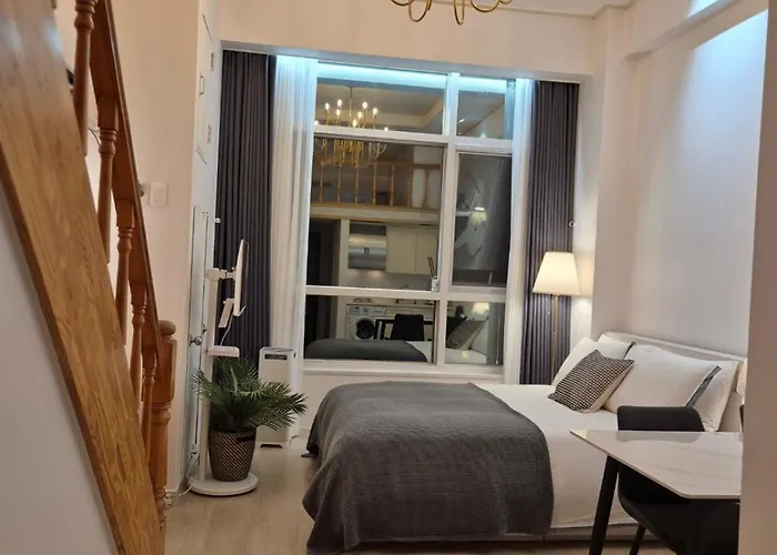 Sunny House Gasthuis 3*