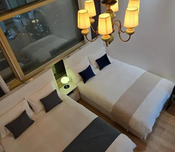 Gasthuis Sunny House 3*