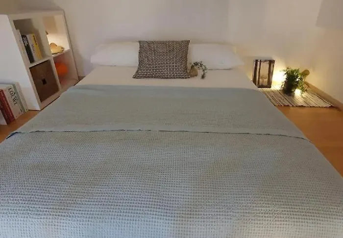 Sunny House Gasthuis 3*